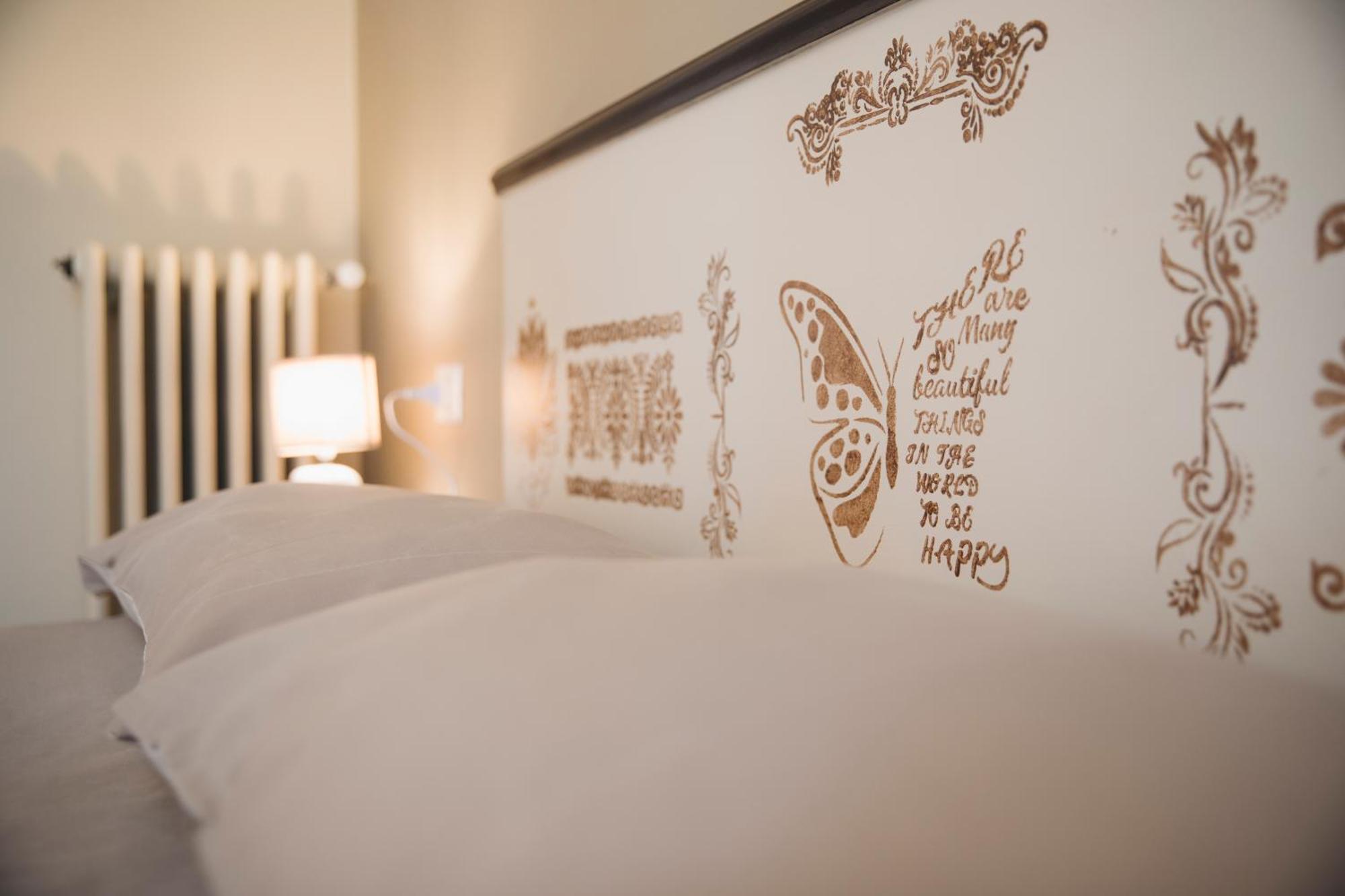La Favola Hotell Soriso Eksteriør bilde